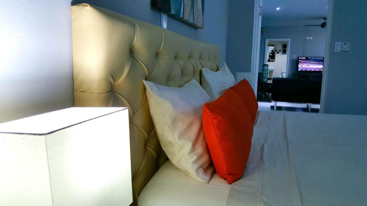 Donhead New Kingston Apt 5 Esterno foto